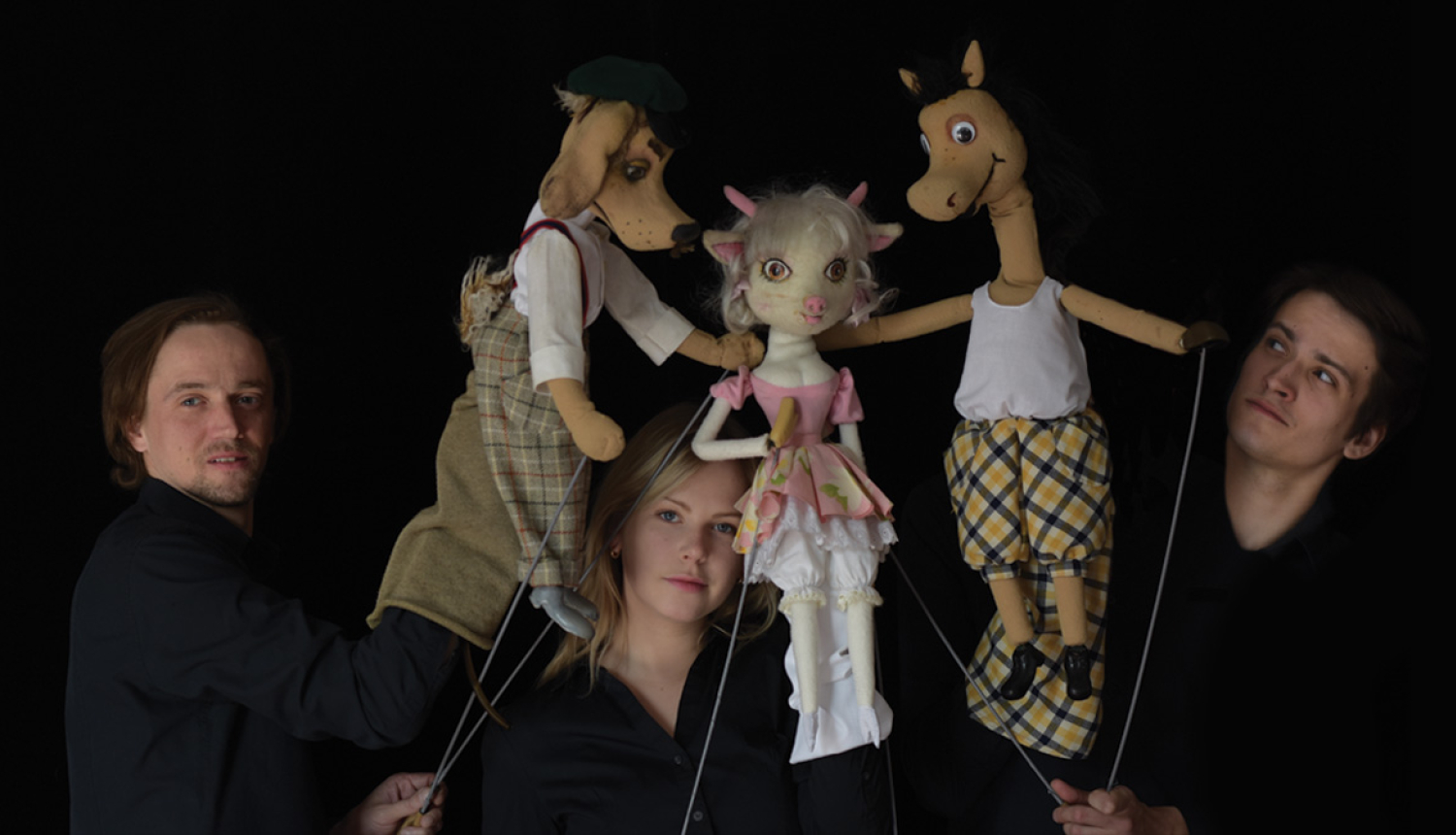 Leļļu teātra izrāde