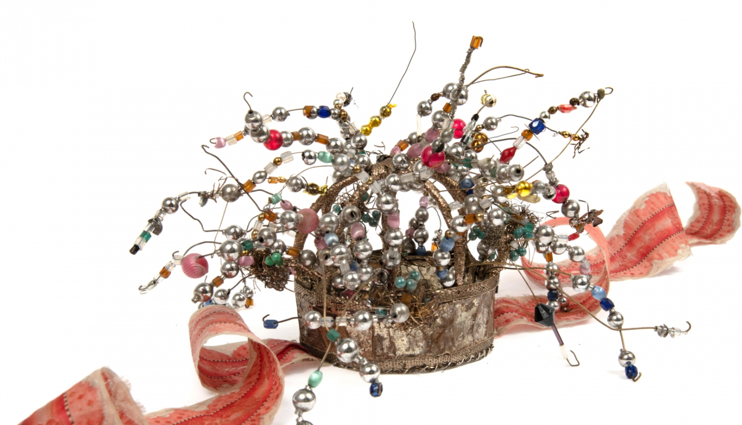 Lībiešu līgavas vainags. Ziemeļkurzeme. 19. gadsimts. LNVM. Foto: Landa Lagzdiņa