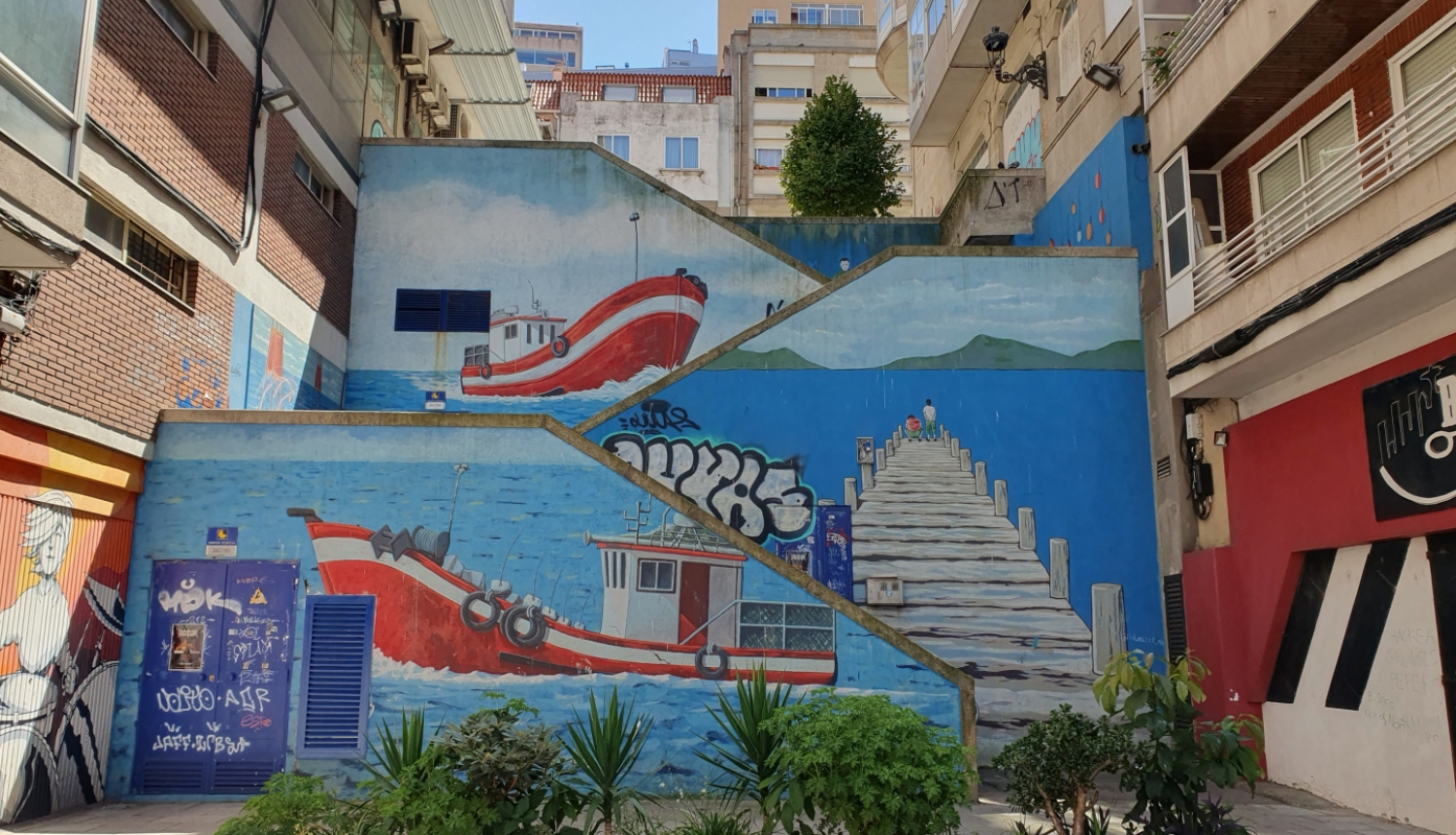 Ielu māksla pilsētvidē