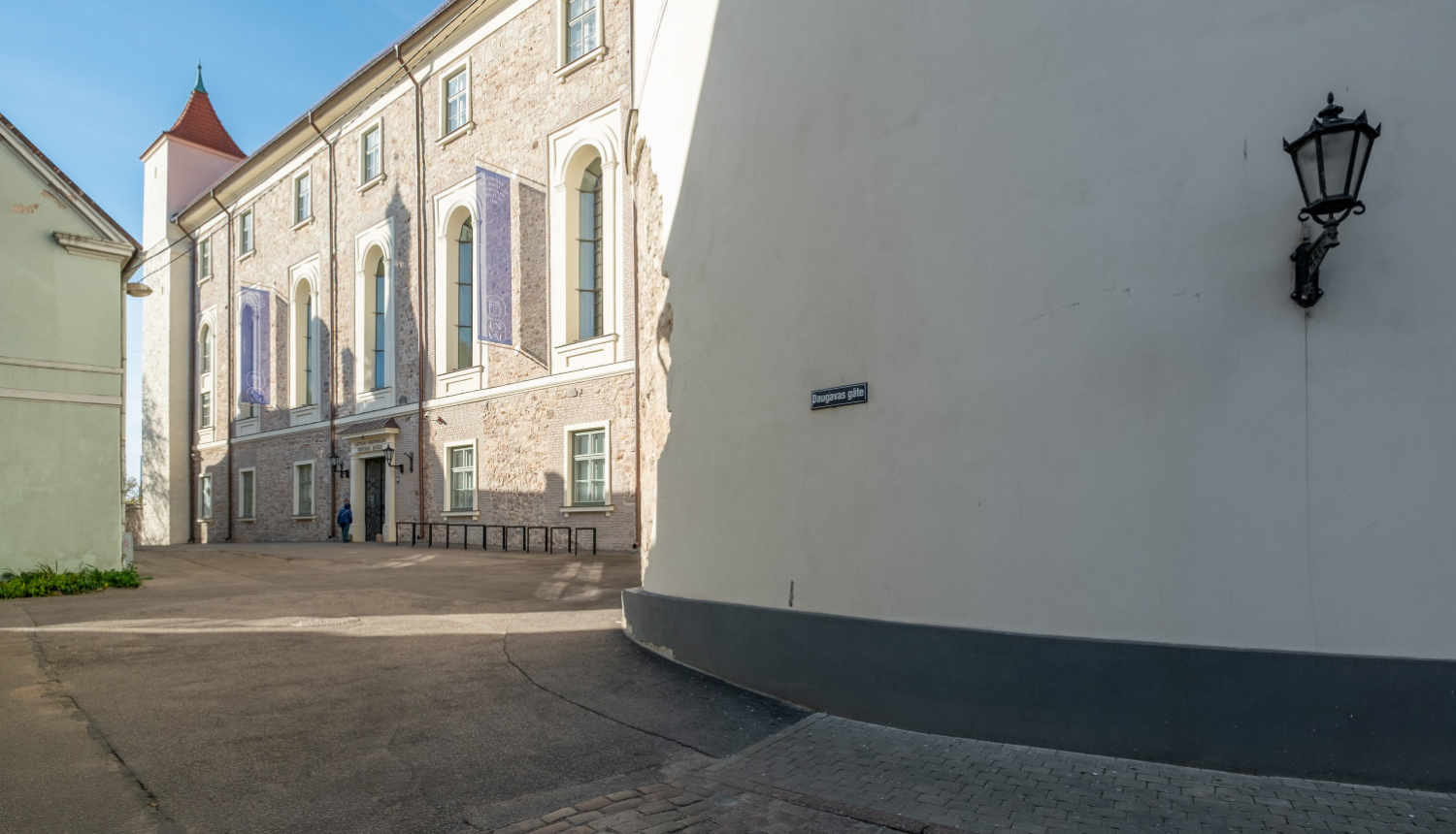 LNVM ieeja no Daugavas gātes puses Rīgas pilī. LNVM foto.