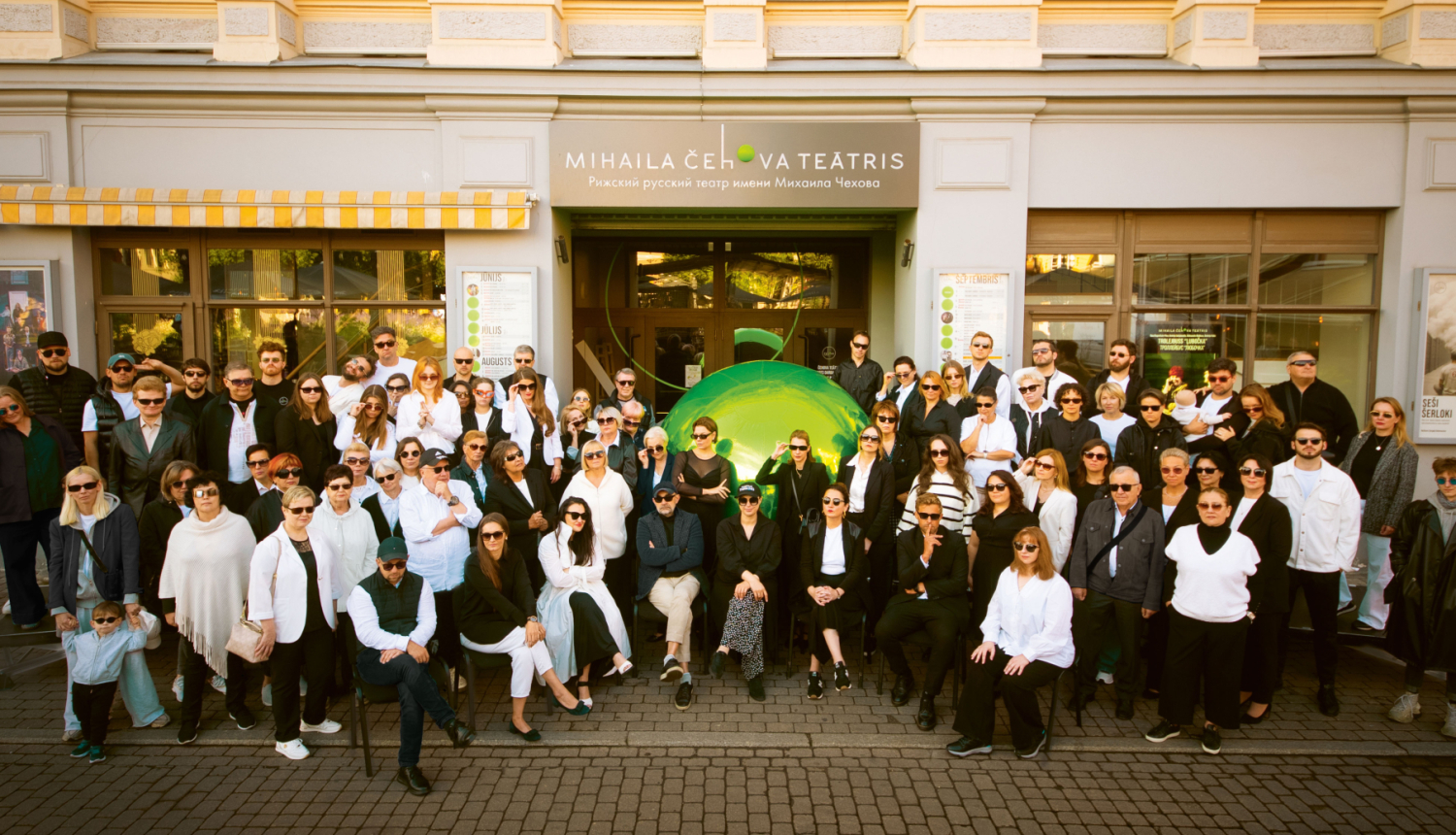 Mihaila Čehova Rīgas Krievu teātra kolektīvs, grupas foto