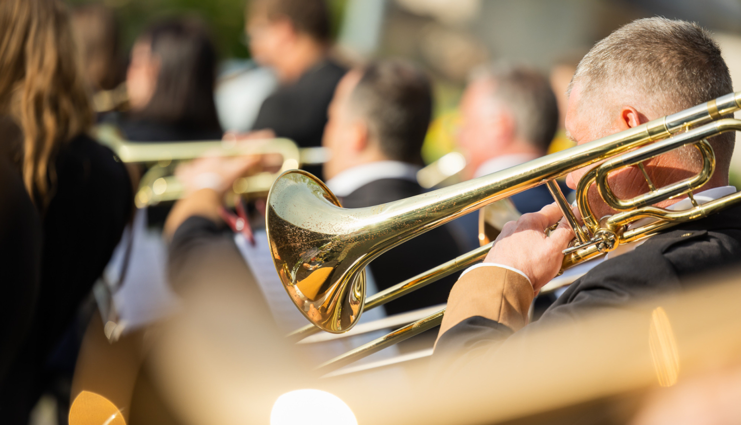 Pūtēju orķestra instrumenti un mūziķi