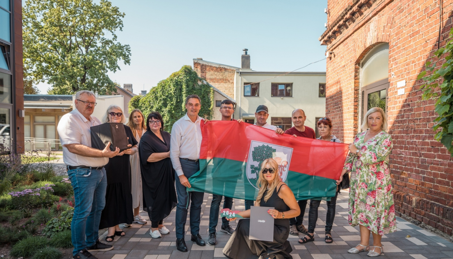 LMMDV saņem konkursa “Sakoptākais nams” apbalvojumu