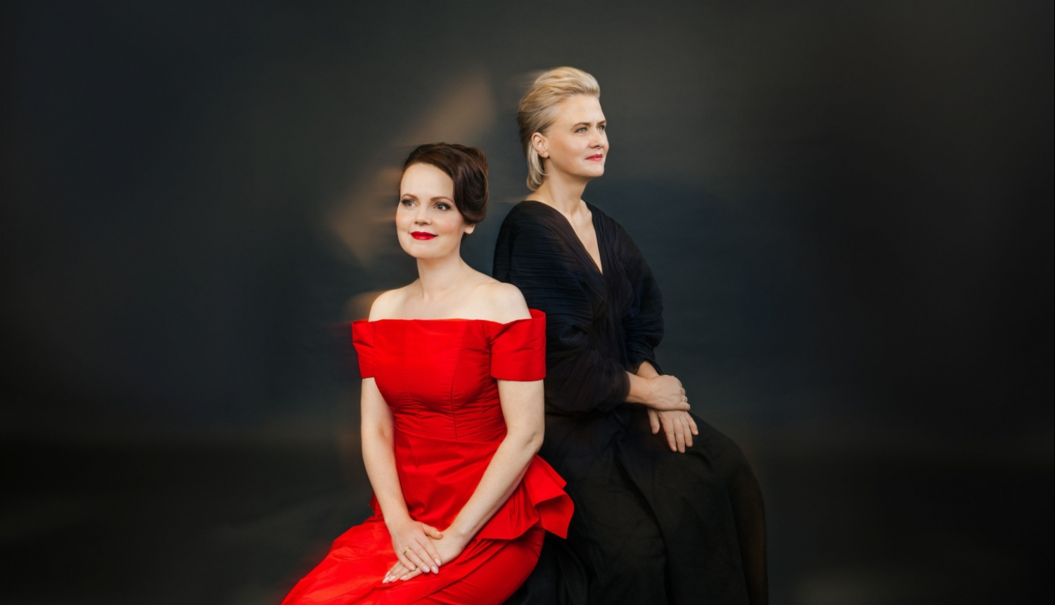 Inga Šļubovska-Kancēviča un Ilze Ozoliņa, foto: Aiga Rēdmane