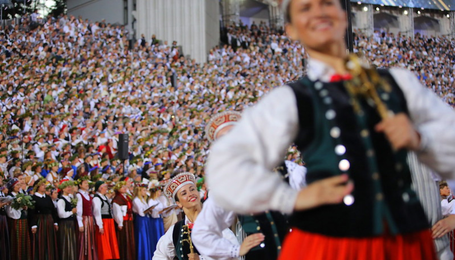 Dziesmu un deju svētki