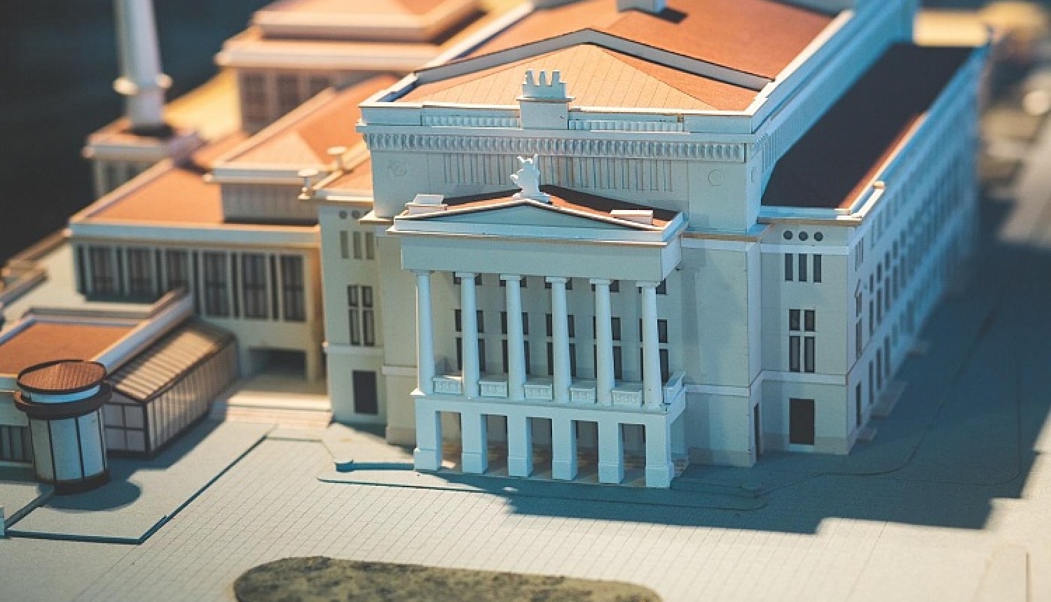 Kultūras ministrija paudusi gatavību valsts īpašumā pārņemt Latvijas Nacionālās operas ēku
