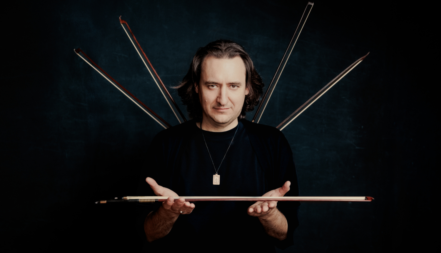 Foto portrets - Vijolnieks Onders Baloglu (Önder Baloglu)