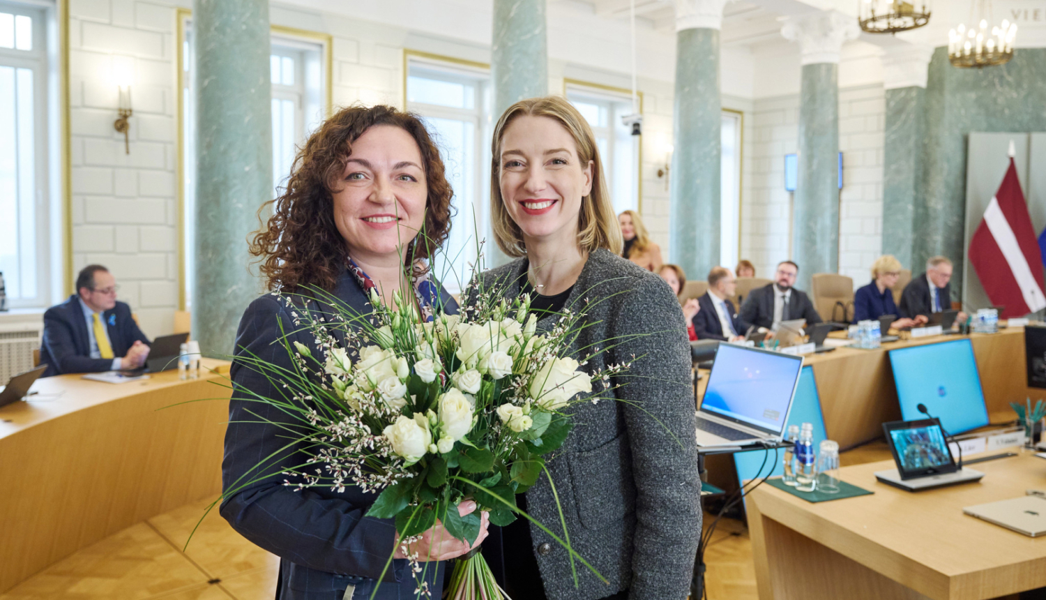 NKMP vadītāja Ināra Bula un Kultūras ministre Agnese Lāce, foto: Gatis Rozenfelds / Valsts kanceleja