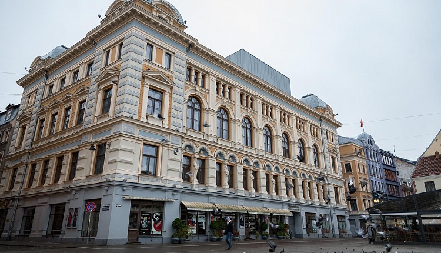 Valdība lemj Mihaila Čehova Rīgas Krievu teātra peļņu novirzīt teātra finanšu stabilizēšanai