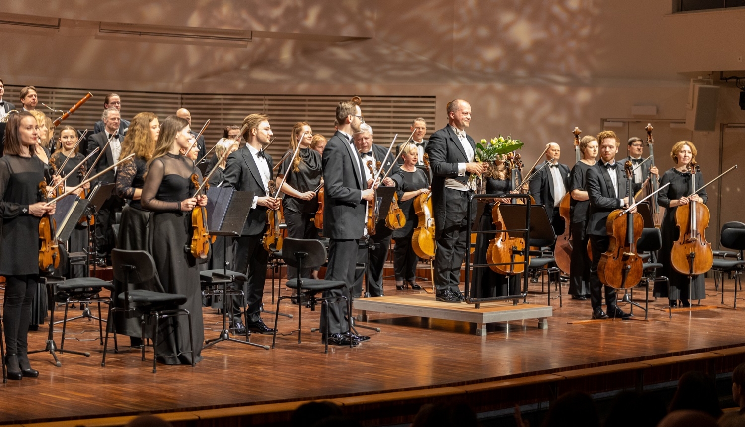 Diriģents Atvars Lakstīgala un Liepājas Simfoniskais orķestris, foto: Jānis Vecbrālis