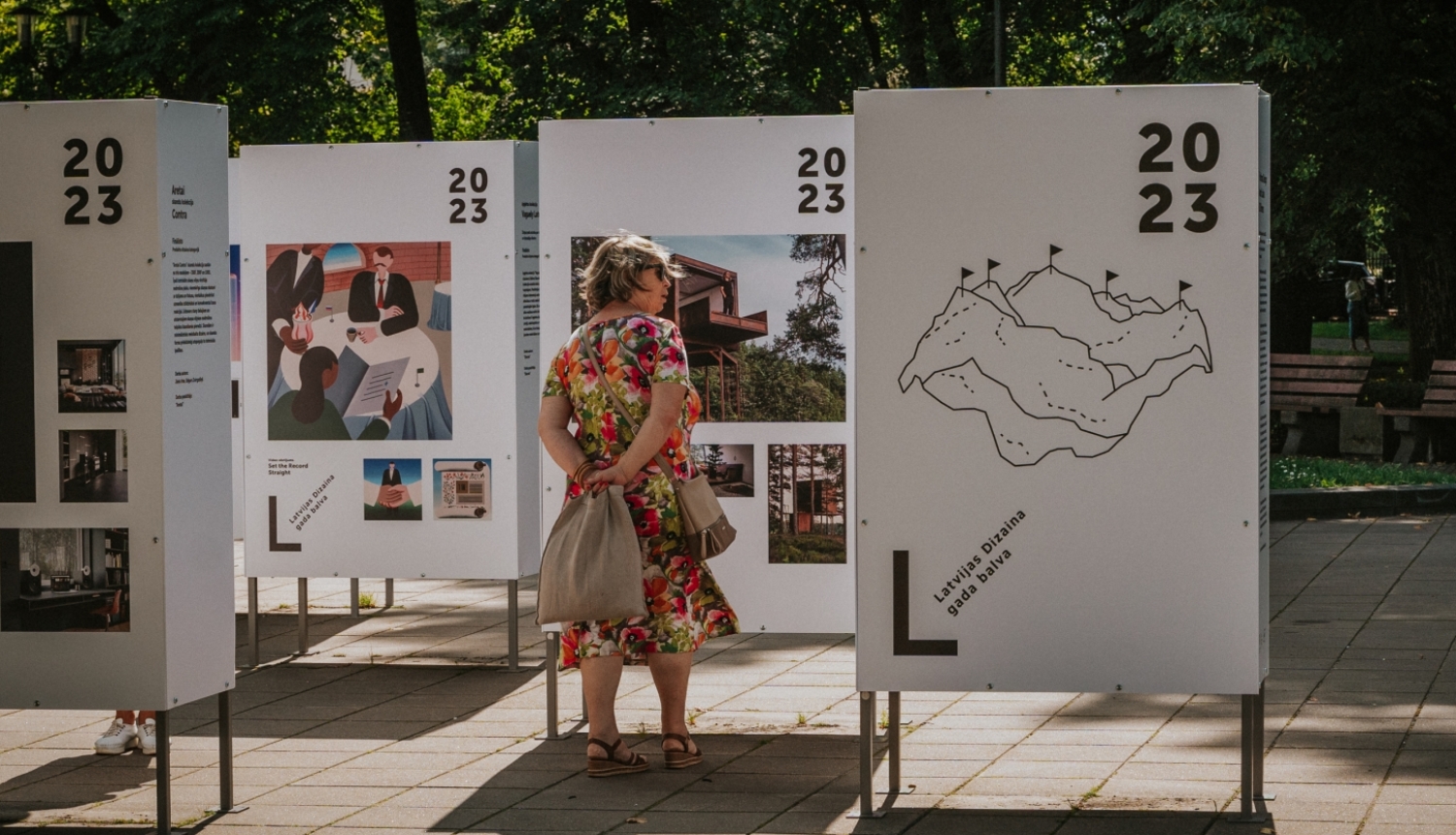 Izstāde "Latvijas Dizaina gada balvas 2023 uzvarētāji" Esplanādē, Rīgā, foto: Lauris Aizupietis
