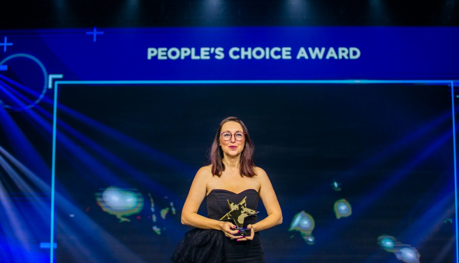 Aģentūras Luka vadītāja, producente Inese Lukaševska saņem BEA World (Best event award) apbalvojumu