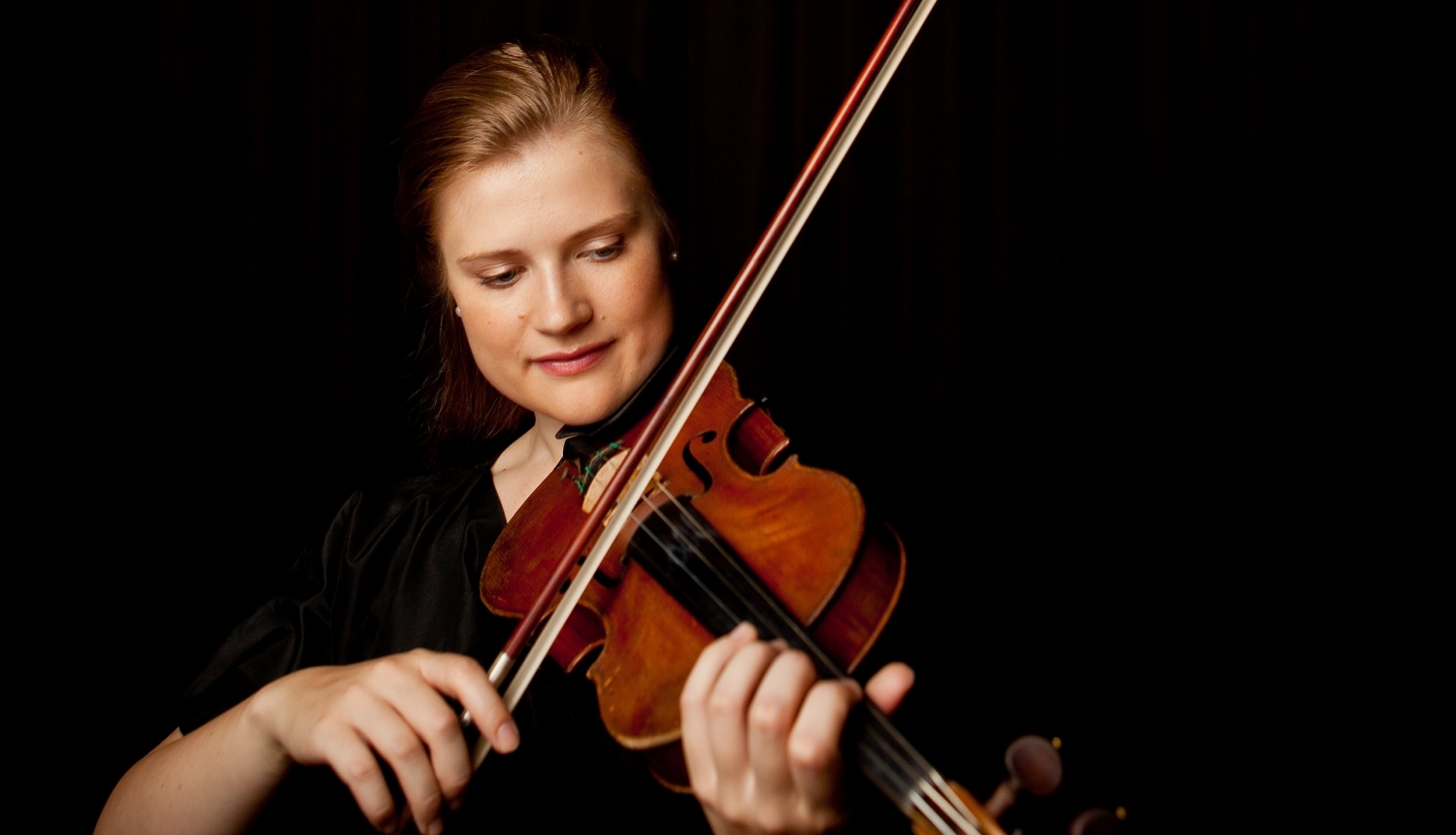 Vijolniece Paula Šūmane.