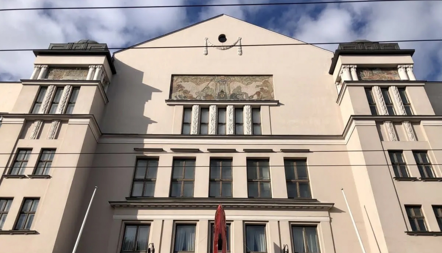 Rīgas Latviešu biedrības nama fasāde, foto: Live Riga