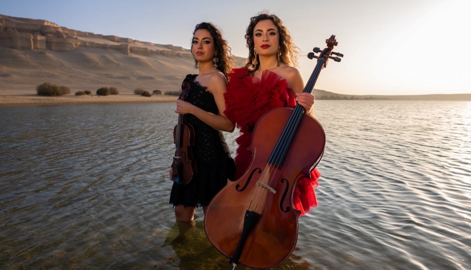Multiinstrumentālais duets “The Ayoub Sisters”
