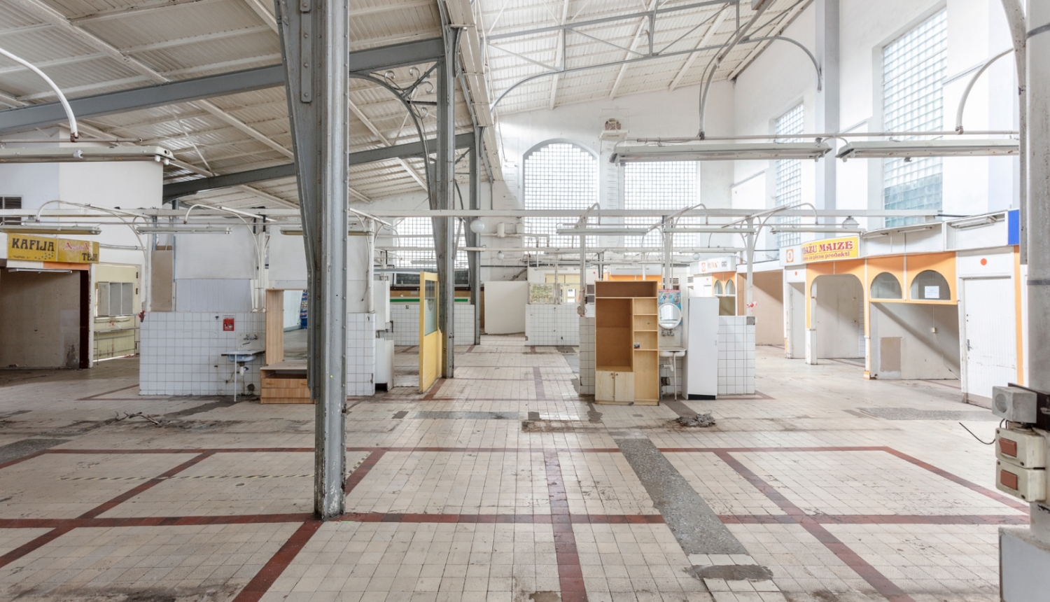 Vidzemes tirgus. Fotogrāfs Reinis Hofmanis. Tiesības: Latvijas Laikmetīgās mākslas centrs